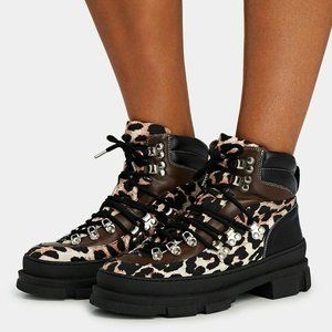 GANNI LEOPARD PRINT MIXED MEDIA HIKING BOOTS. SZ 37/7. WORN ONCE
